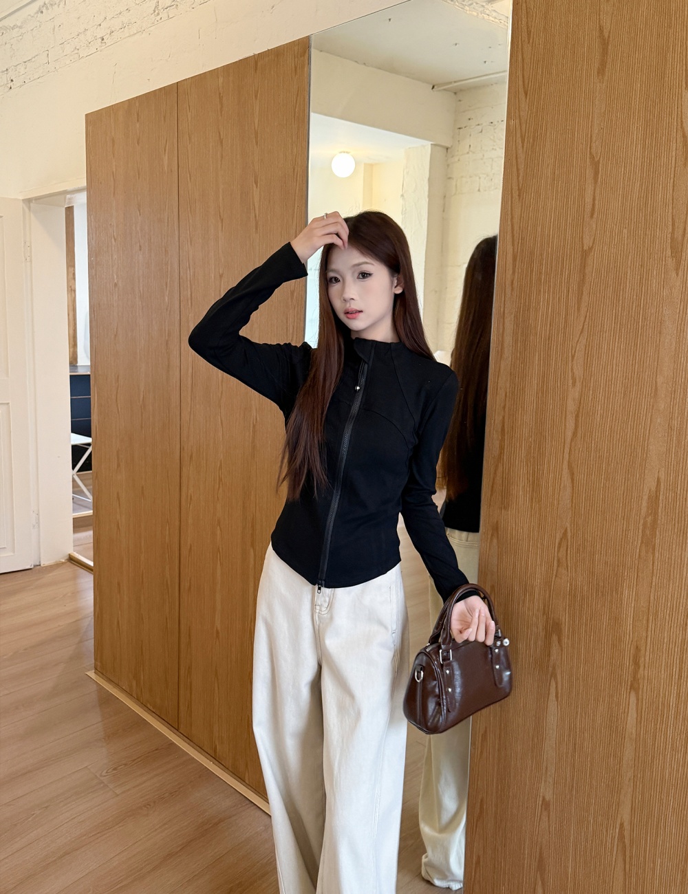 Gray plus velvet thick winter zip short T-shirt for women