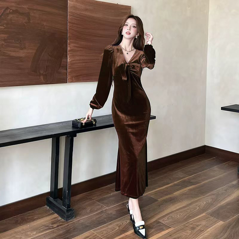 Temperament fashion dress golden velvet autumn long dress