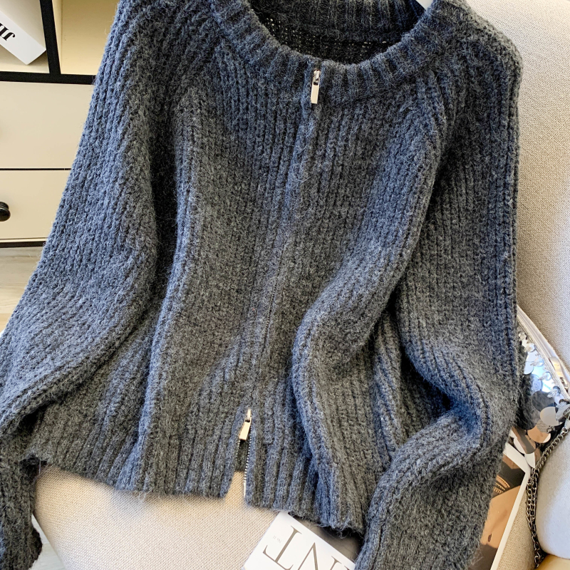 Short knitted sweater double zip lazy coat