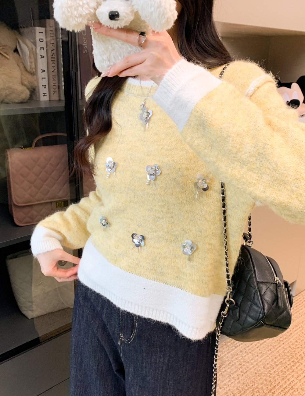 Autumn and winter sweater flowers tops for women