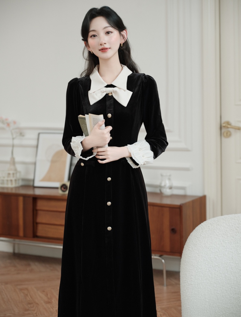 Retro velvet dress autumn long dress