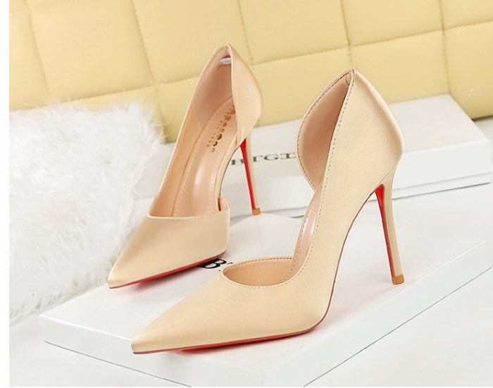 Low satin shoes sexy pointed high-heeled shoes for women