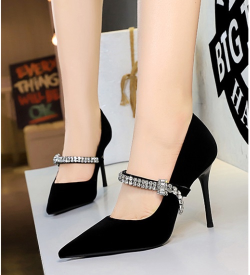 Pointed commuting shoes banquet high-heeled shoes for women