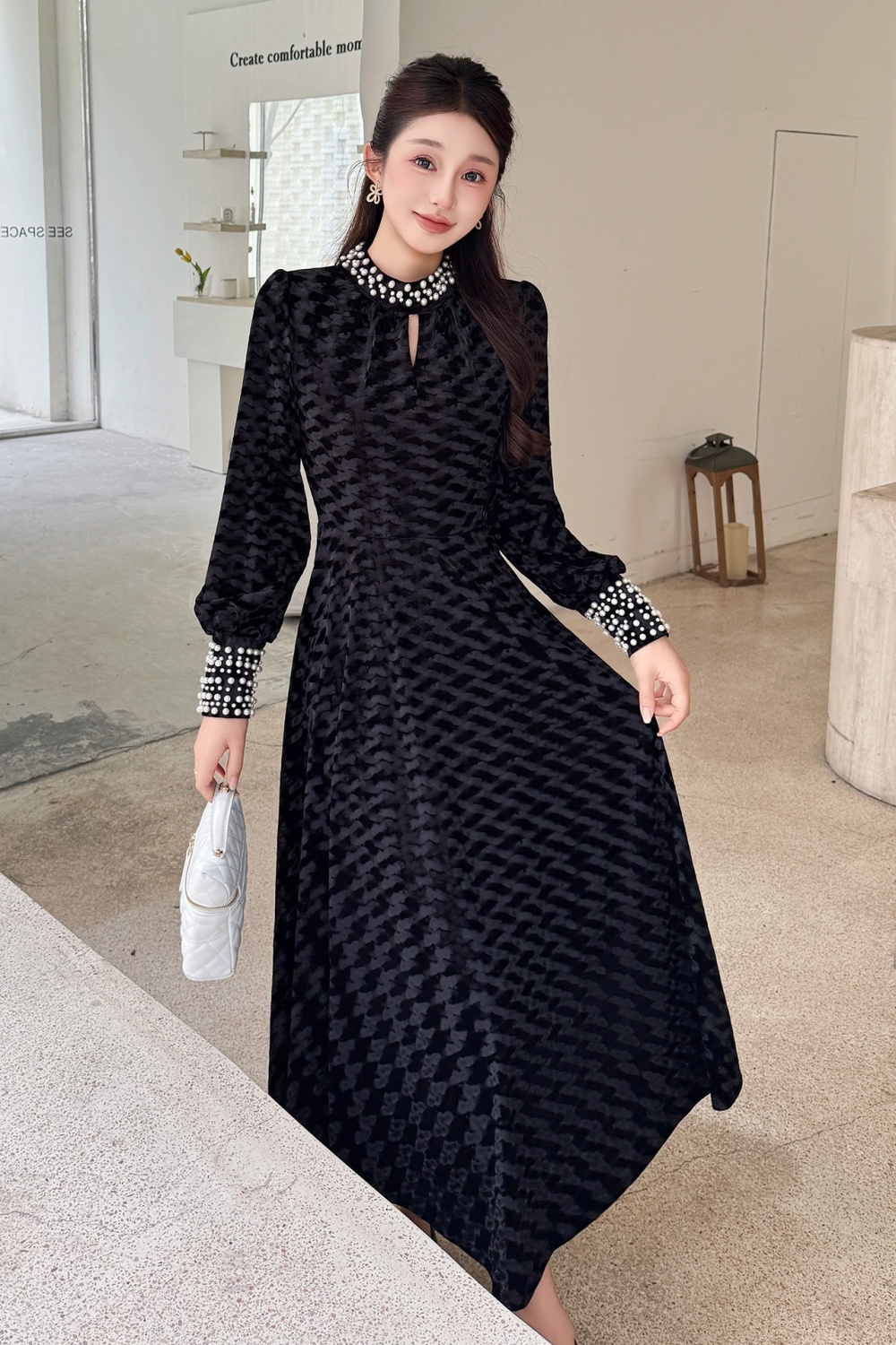 Ladies velvet black long autumn and winter big skirt dress