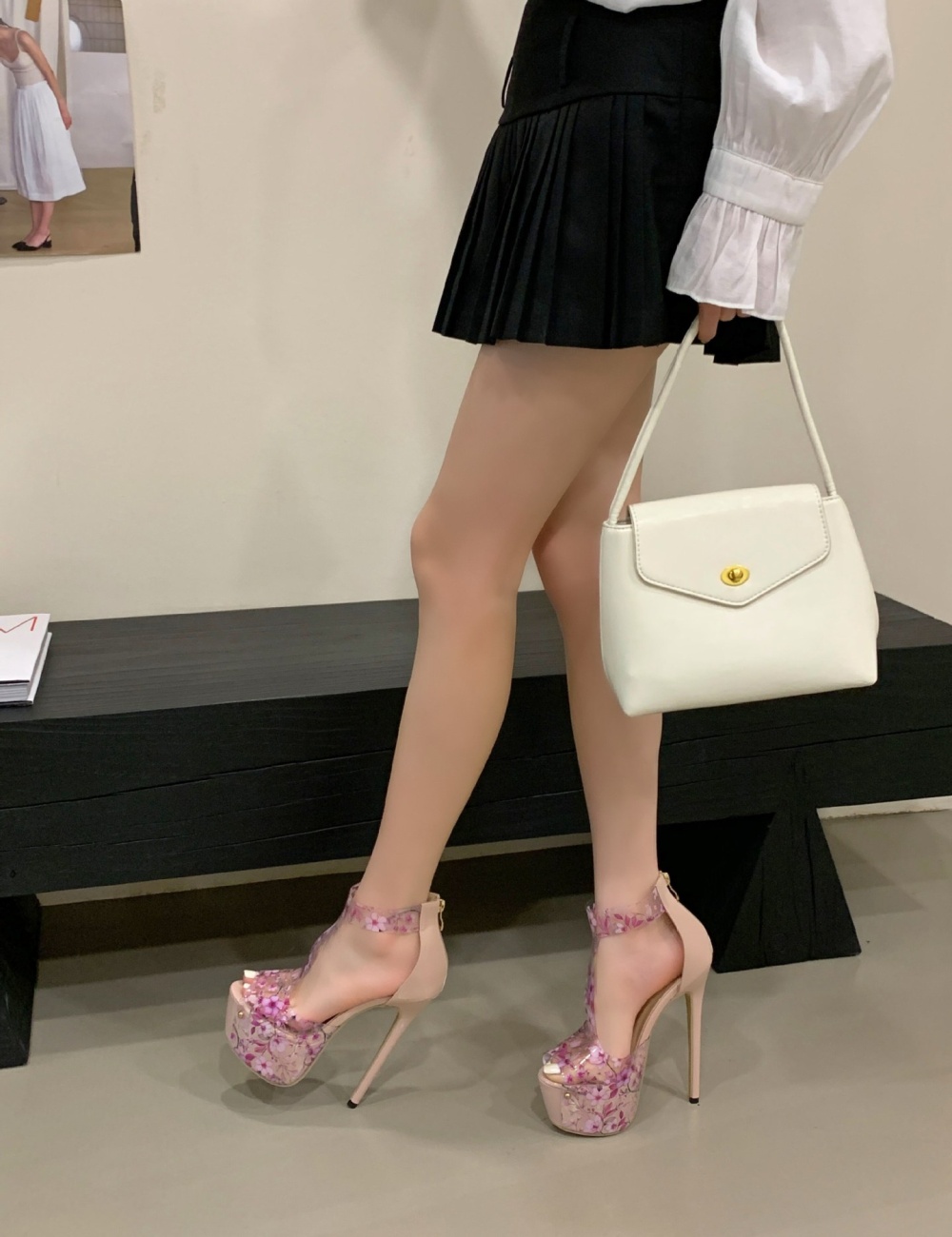 After the zipper fine-root high-heeled shoes fish mouth sandals