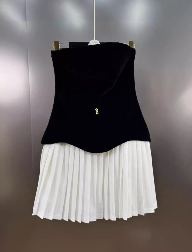 Pleated winter corset wrapped chest T-back