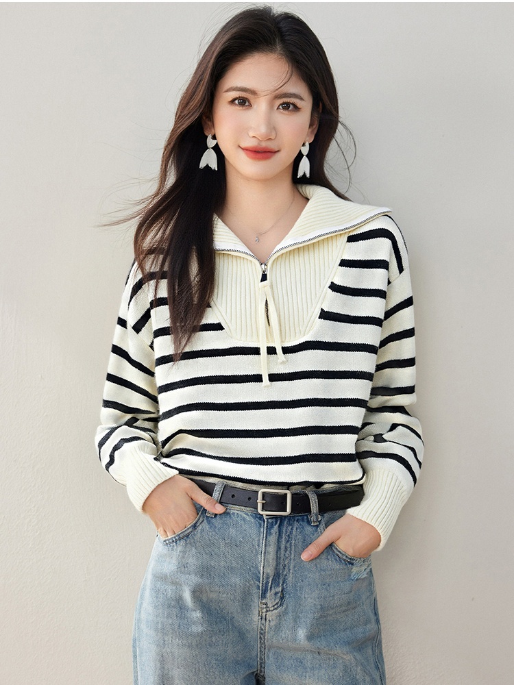 Loose Korean style cstand collar simple stripe sweater