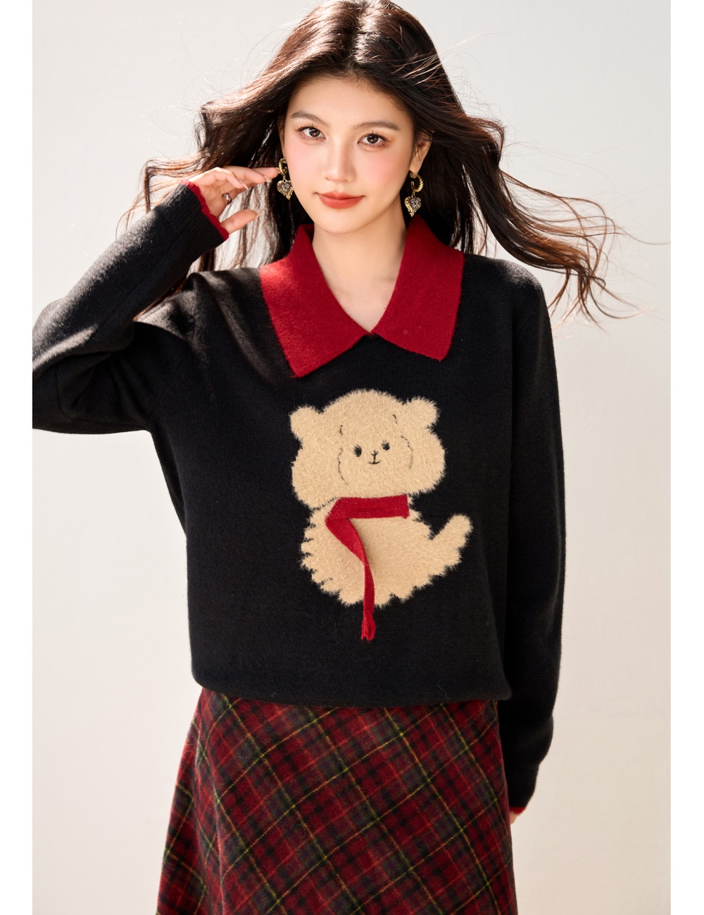 Spring and autumn tops show young sweater for women