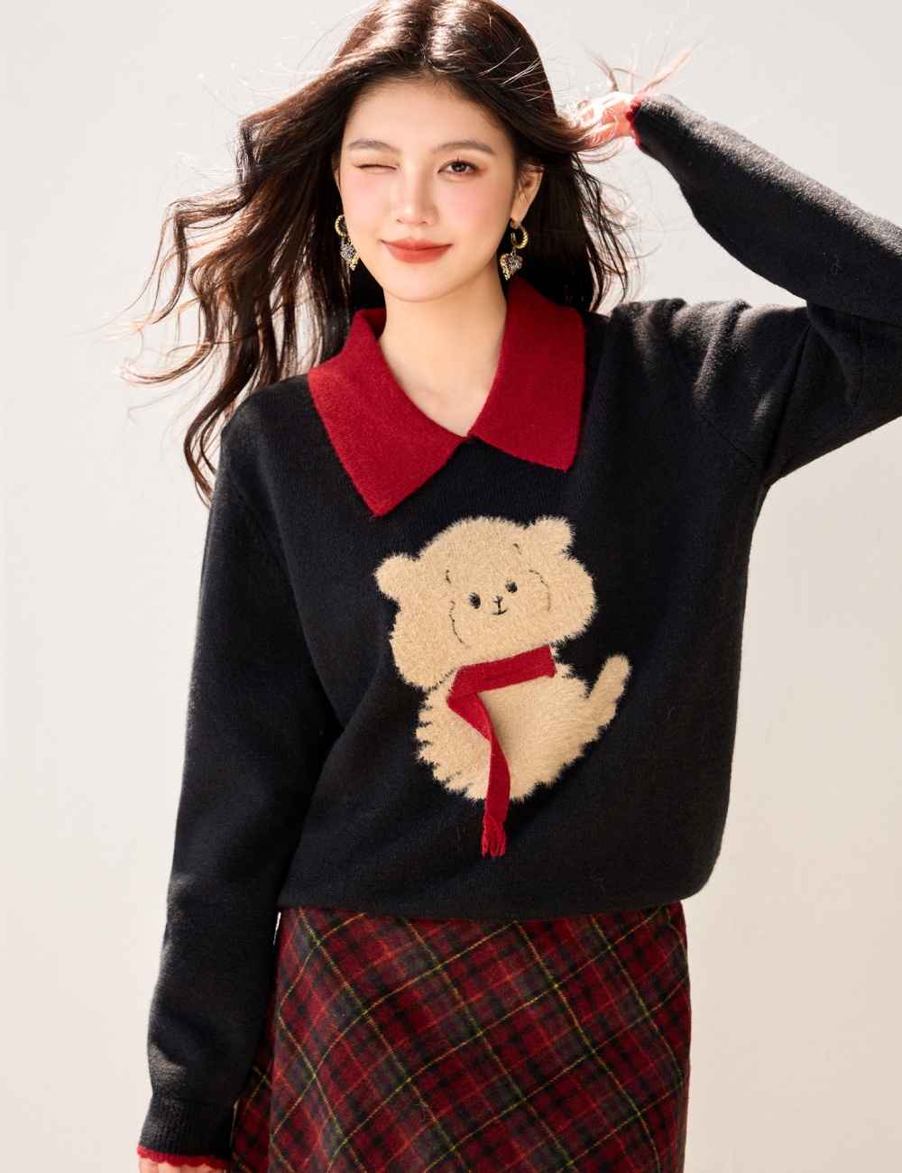 Spring and autumn tops show young sweater for women