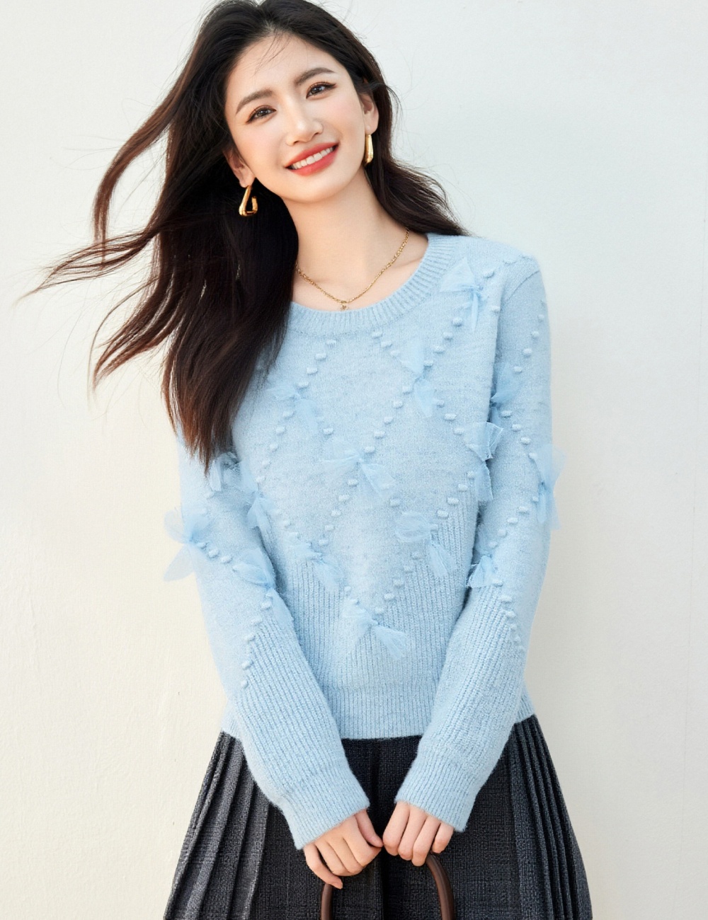 Round neck thick autumn and winter sweater bow pullover tops