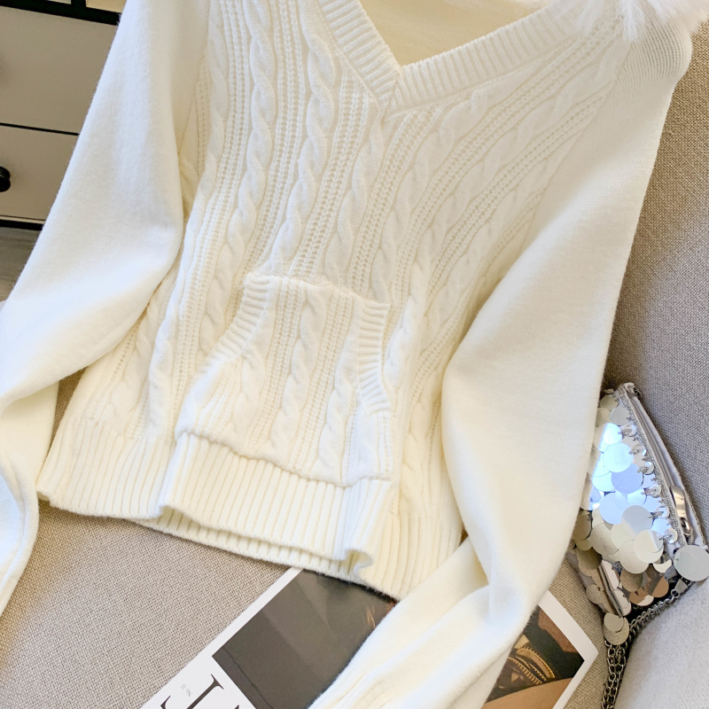 Sweet knitted coat twist hooded with hair for women