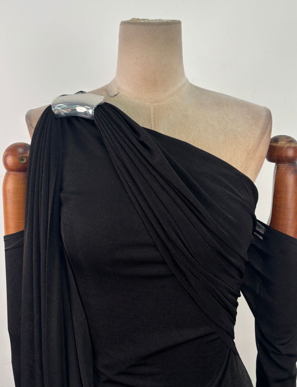 Temperament strapless pure T-back chouzhe simple niche dress