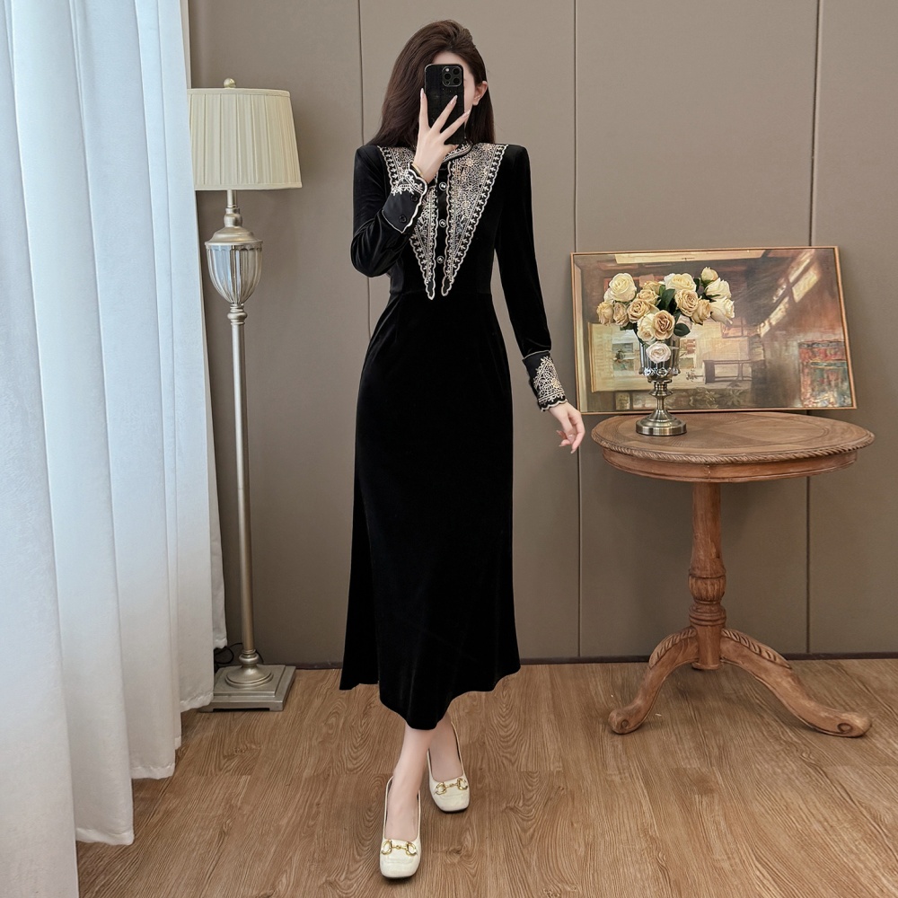 Red velvet autumn and winter mermaid niche dress