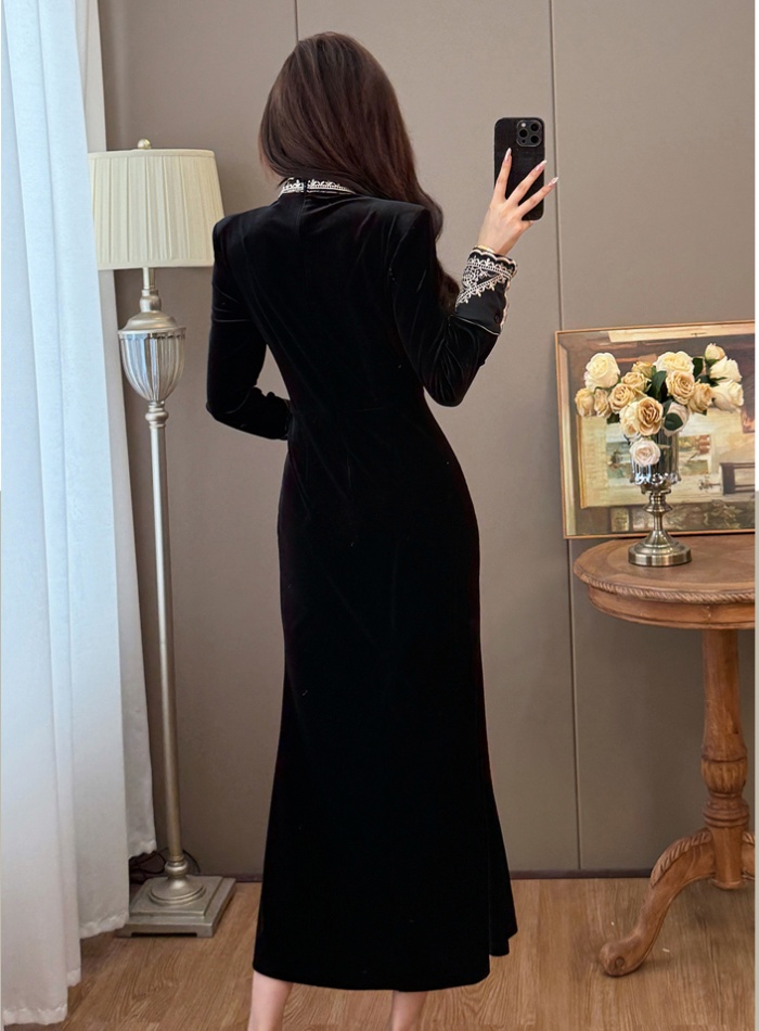 Red velvet autumn and winter mermaid niche dress