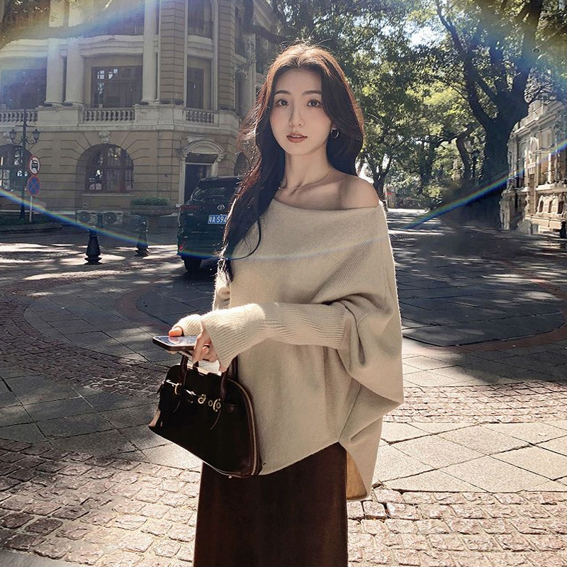 Flat shoulder bat sleeve pure tops thermal irregular sweater