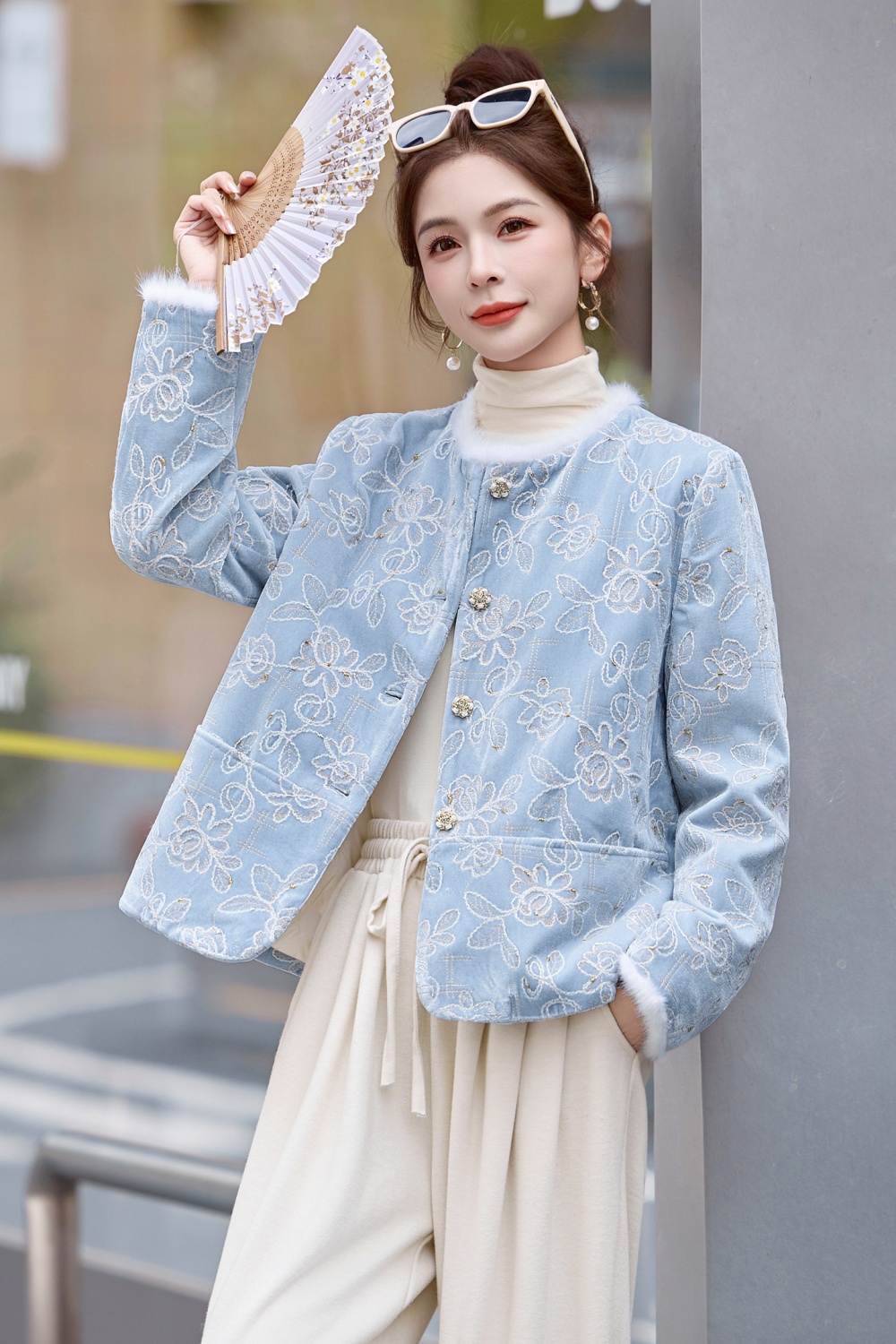 Embroidery Chinese style winter mink hair duck down coat