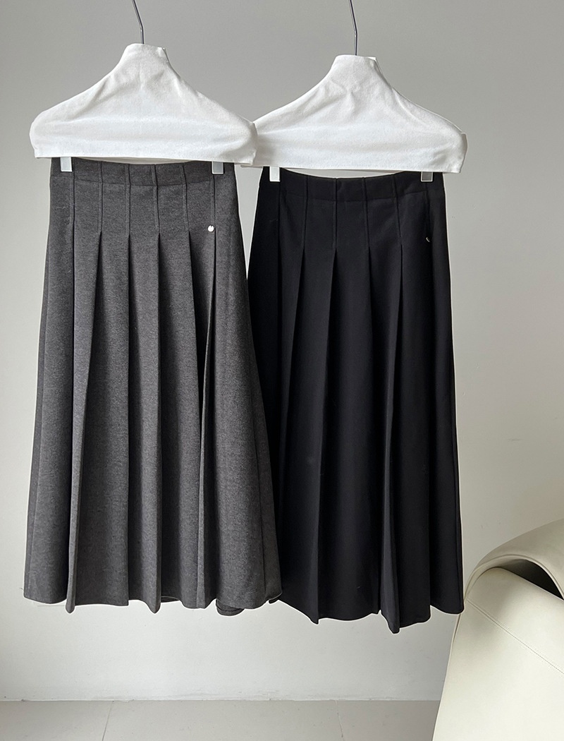 All-match short skirt skirt for women