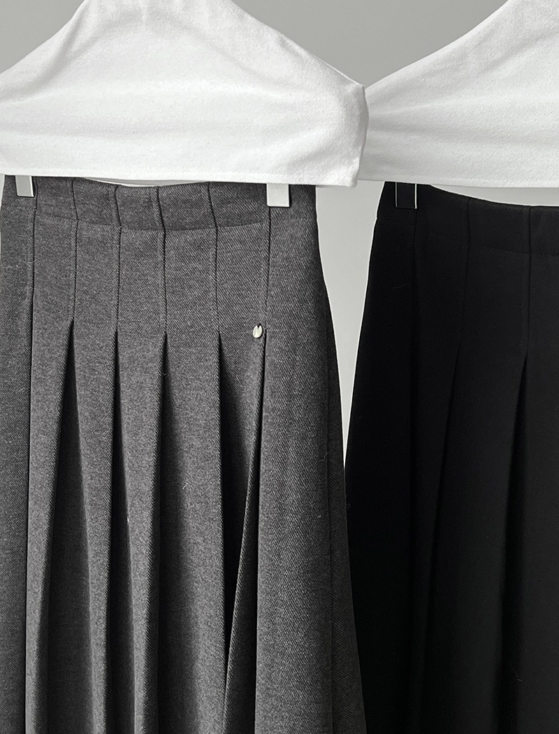 All-match short skirt skirt for women