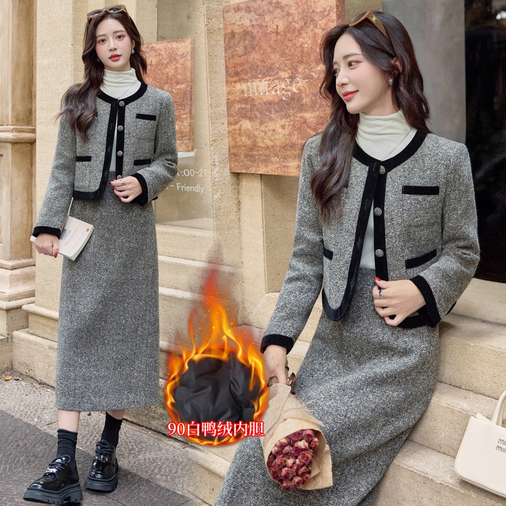 Chanelstyle duck down long skirt splice coat a set