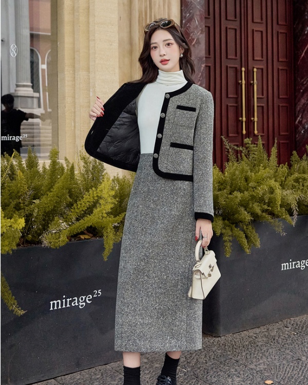 Chanelstyle duck down long skirt splice coat a set