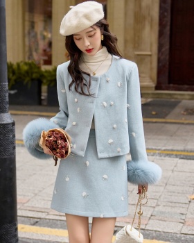 Beading fox fur short skirt jellyfish duck down coat a set