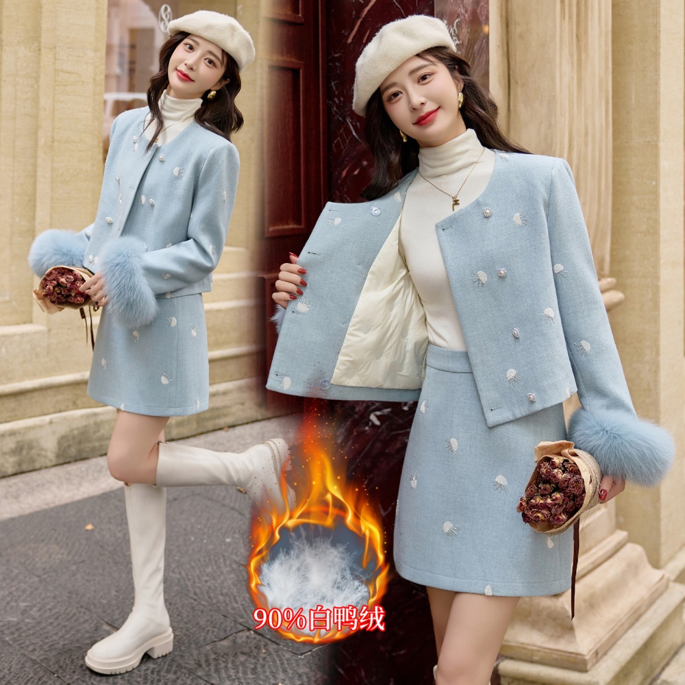 Beading fox fur short skirt jellyfish duck down coat a set