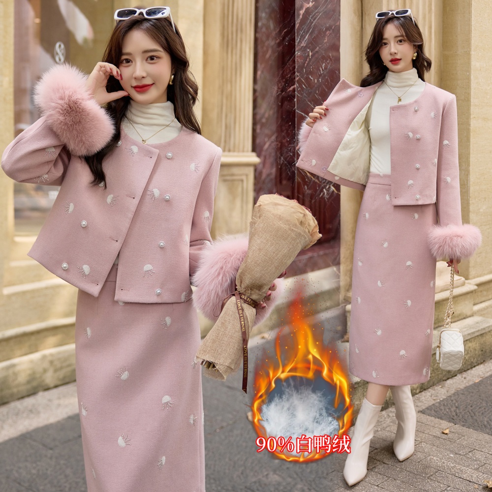 Winter embroidery coat beading duck down long skirt a set