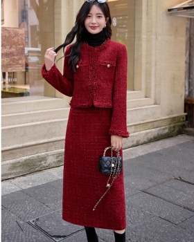 Bride winter red coat duck down down long skirt 2pcs set