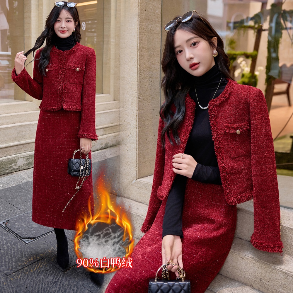 Bride winter red coat duck down down long skirt 2pcs set