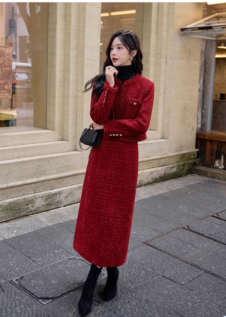 Bride winter red coat duck down down long skirt 2pcs set