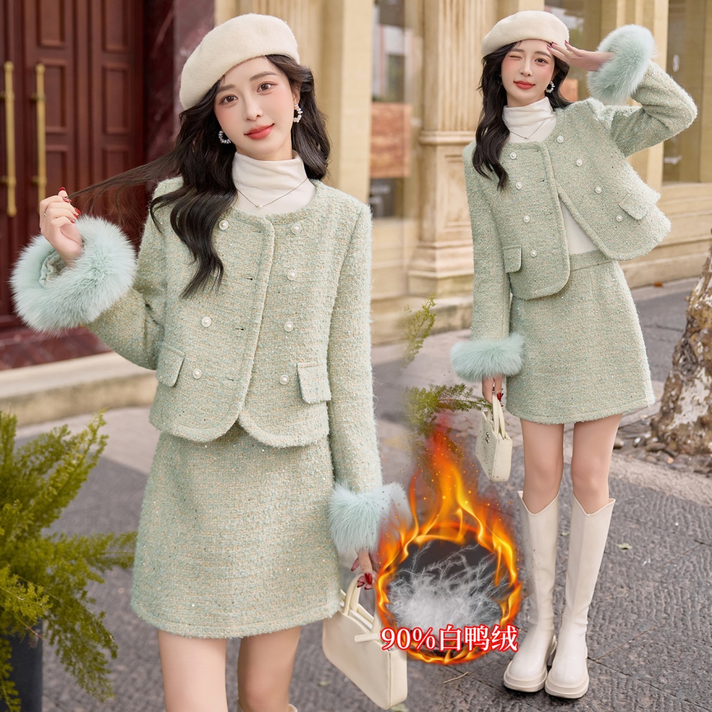 Chanelstyle fox fur short skirt duck down jacket a set