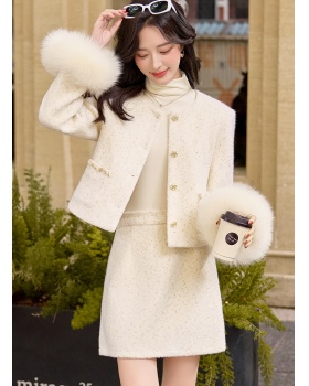 Winter chanelstyle fox fur short skirt duck down wool coat a set