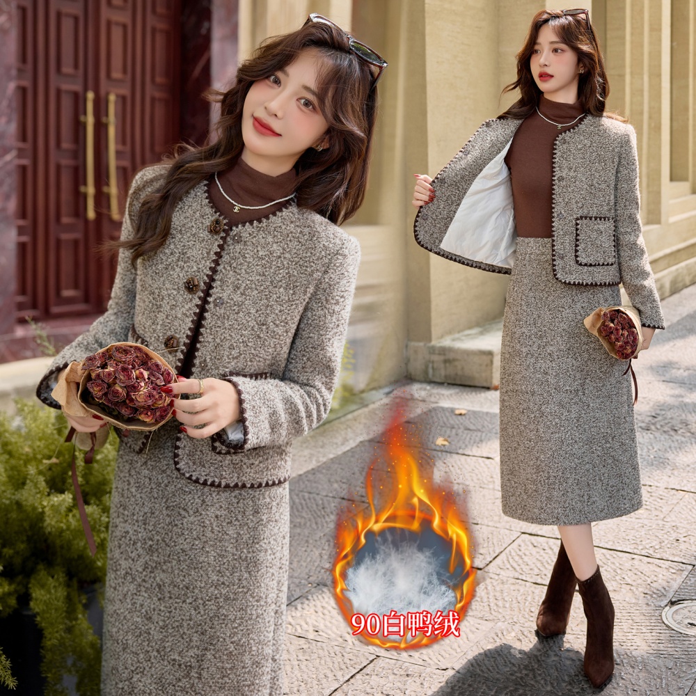 Duck down embroidery long skirt winter jacket a set