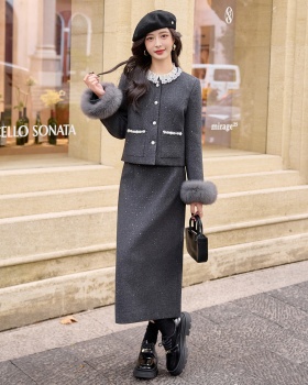 Duck down fox fur long skirt winter lace jacket a set