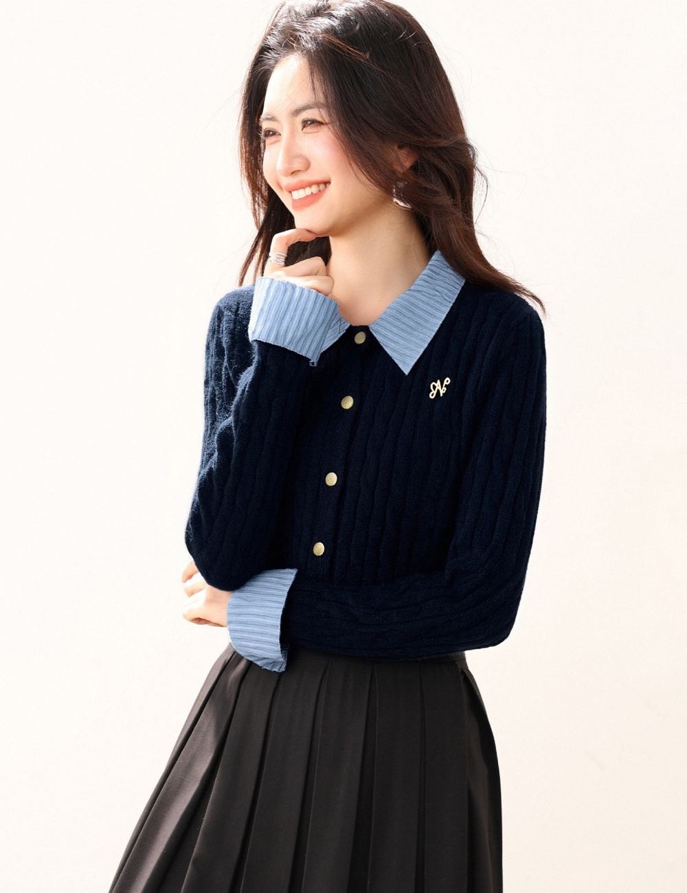 Show young Western style splice sweater