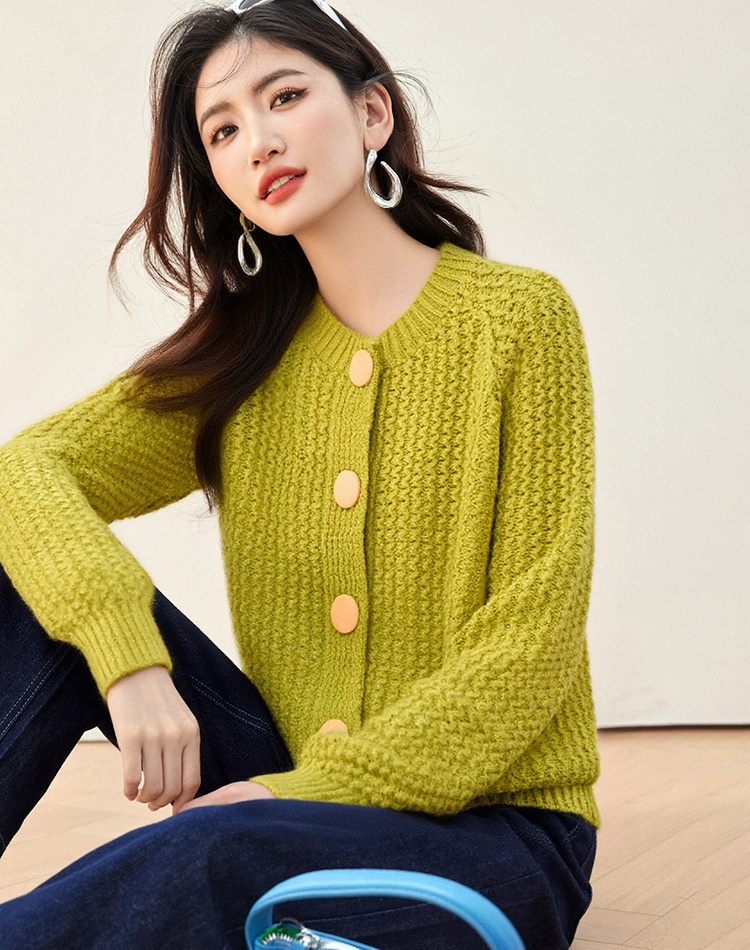 Temperament tender sweater wears outside cardigan for women