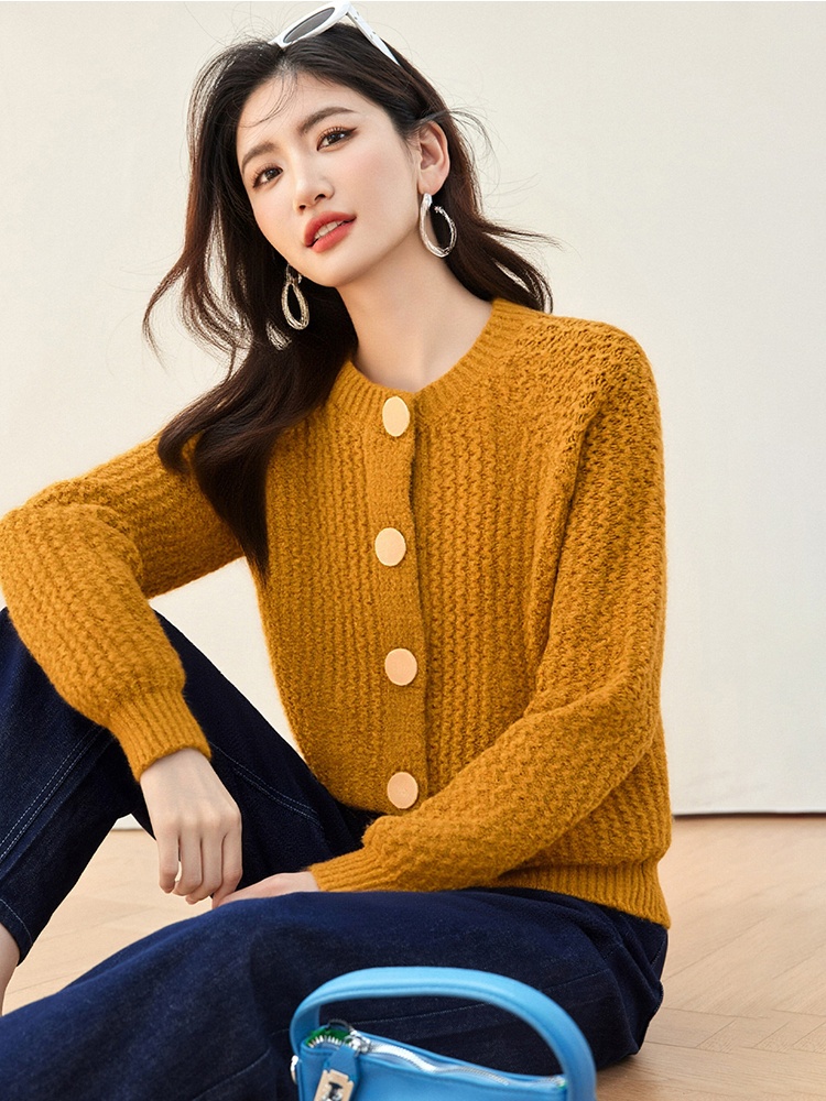 Temperament tender sweater wears outside cardigan for women