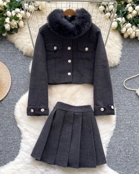 Short Western style coat chanelstyle pleated skirt