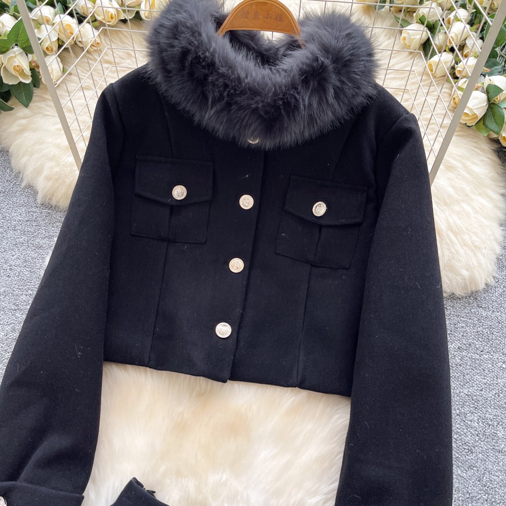 Short Western style coat chanelstyle pleated skirt