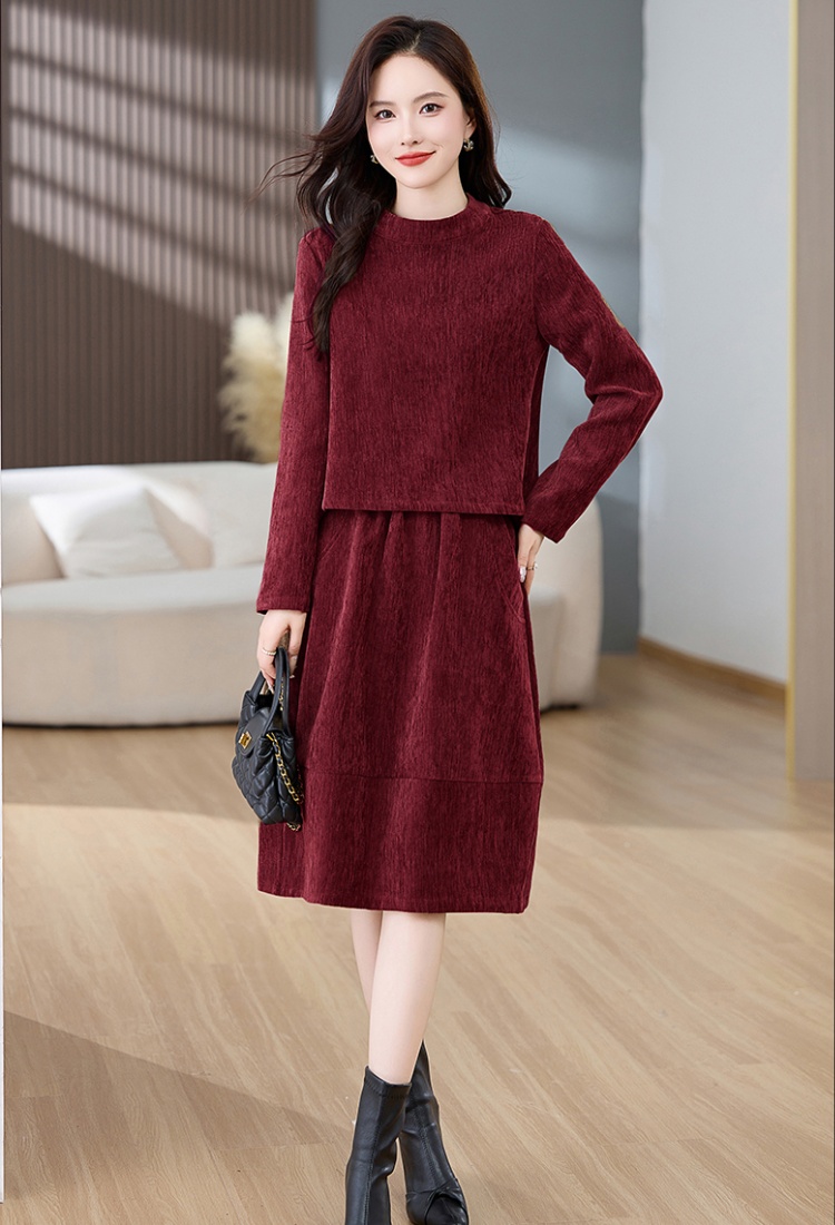 Slim short tops Casual skirt 2pcs set for women