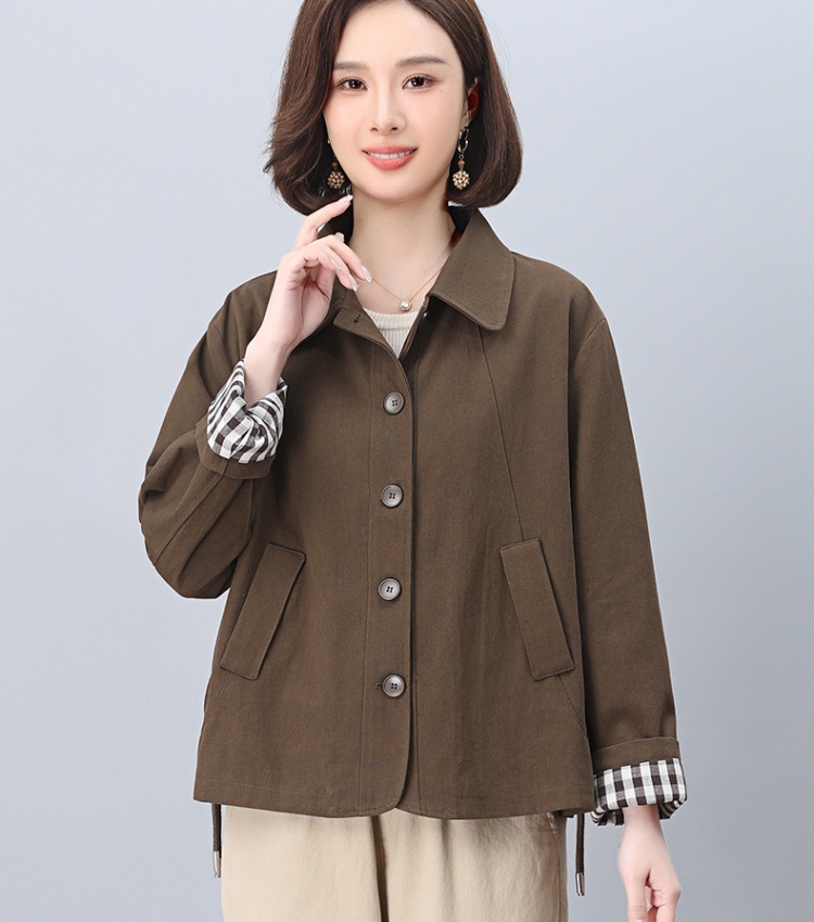 Spring and autumn coat middle-aged windbreaker for women