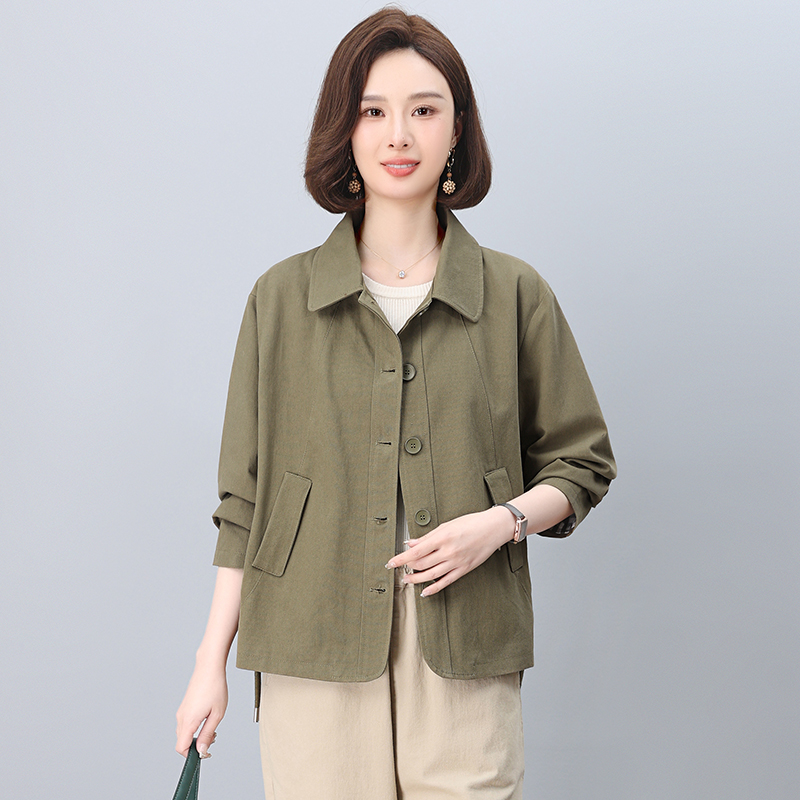 Spring and autumn coat middle-aged windbreaker for women