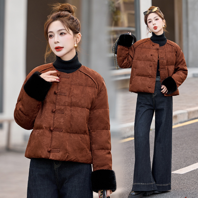 Short down coat winter bread clothing for women