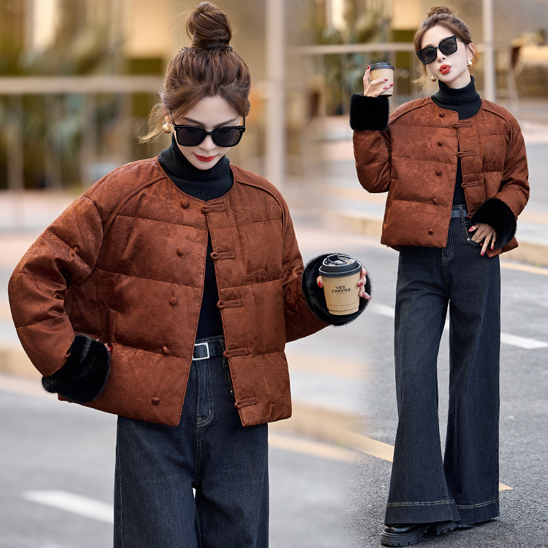 Short down coat winter bread clothing for women