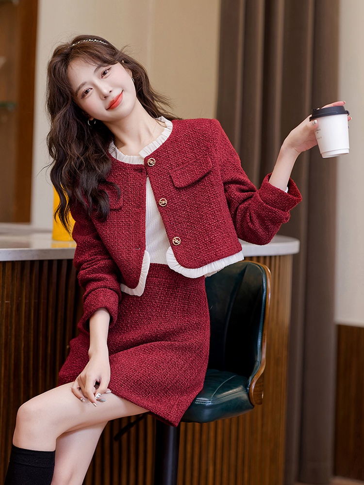 Red wedding short skirt autumn chanelstyle coat a set