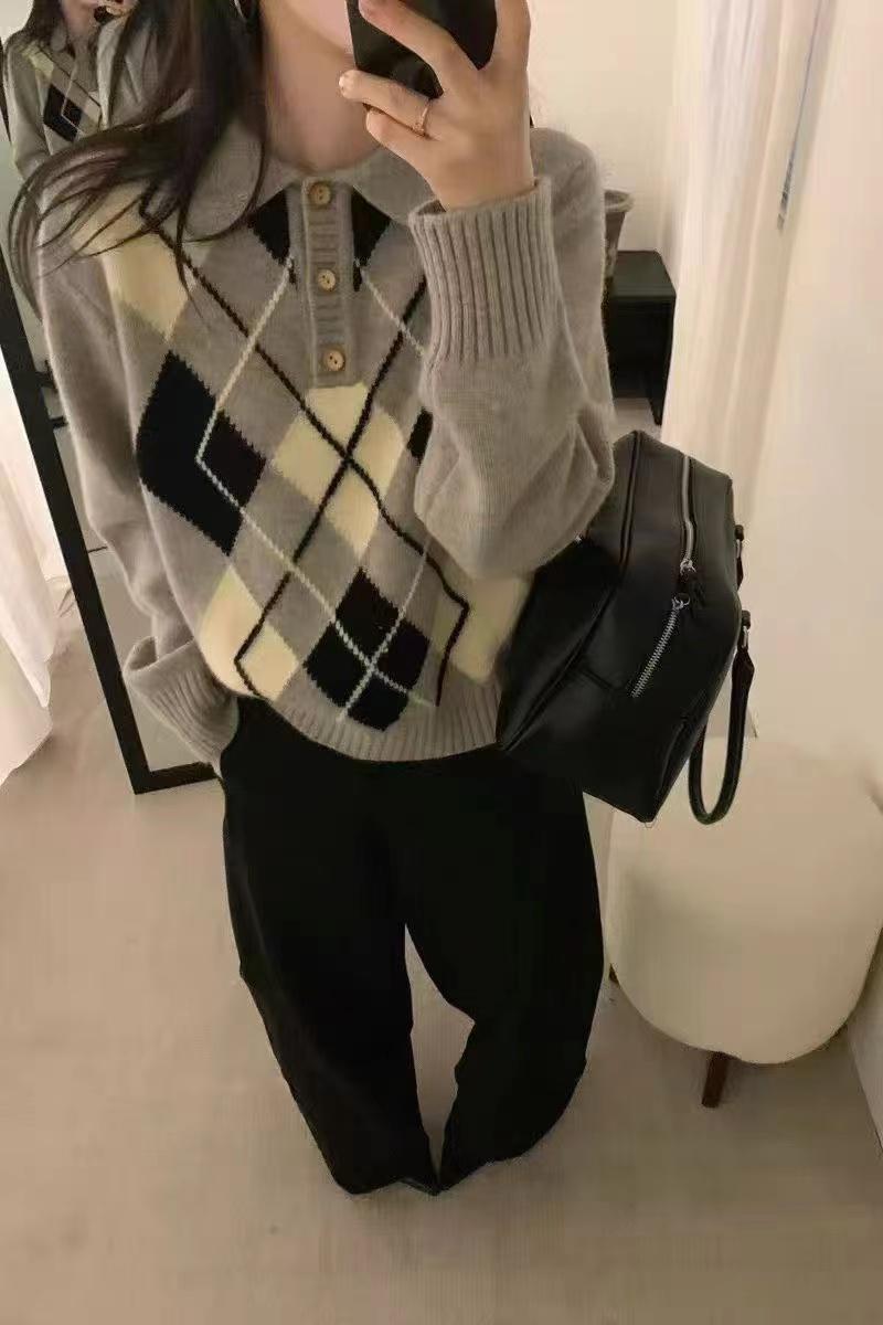 College style autumn and winter quilted sweater