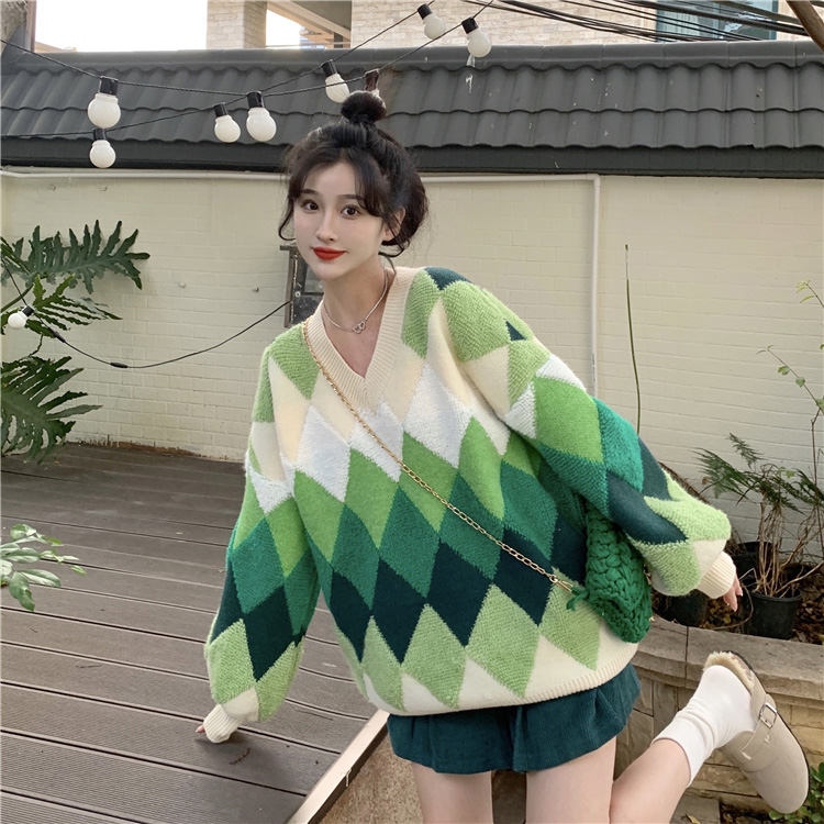 Gradient quilted knitted coat winter thick sweater for women