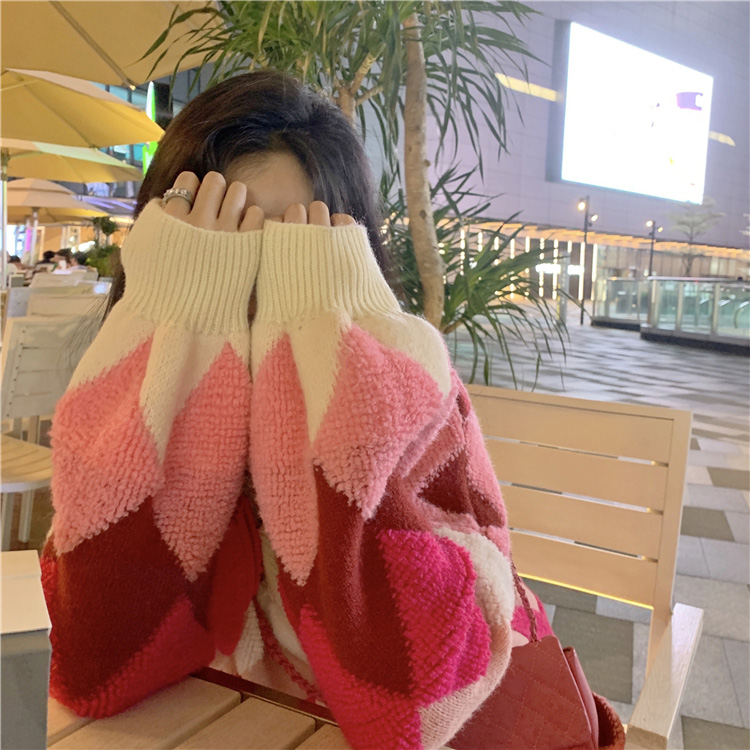 Gradient quilted knitted coat winter thick sweater for women