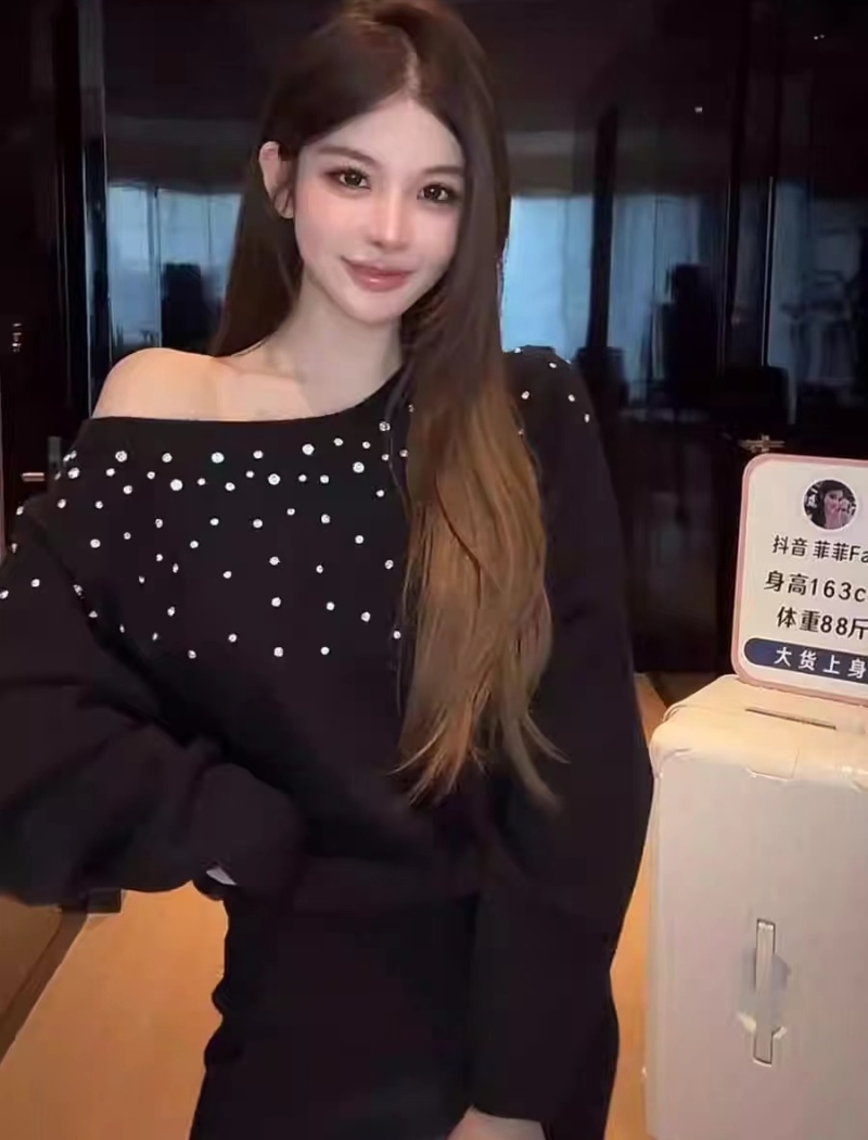 Package hip pullover dress rhinestone T-back for women