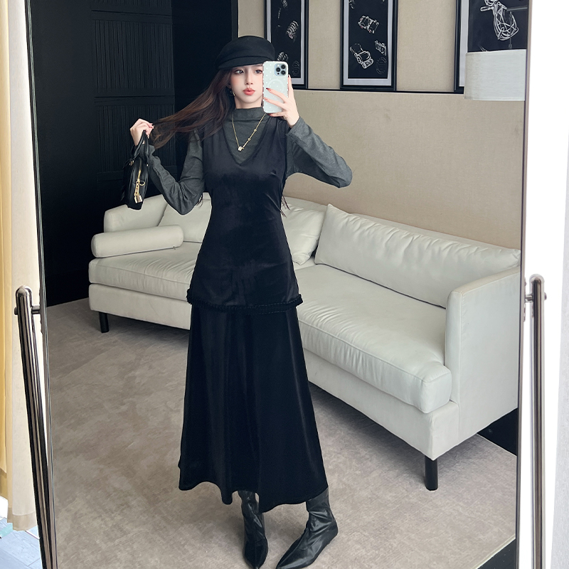 Pseudo-two bottoming shirt wood ear vest a set for women